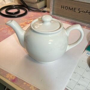 Cooks Club English Teapot.